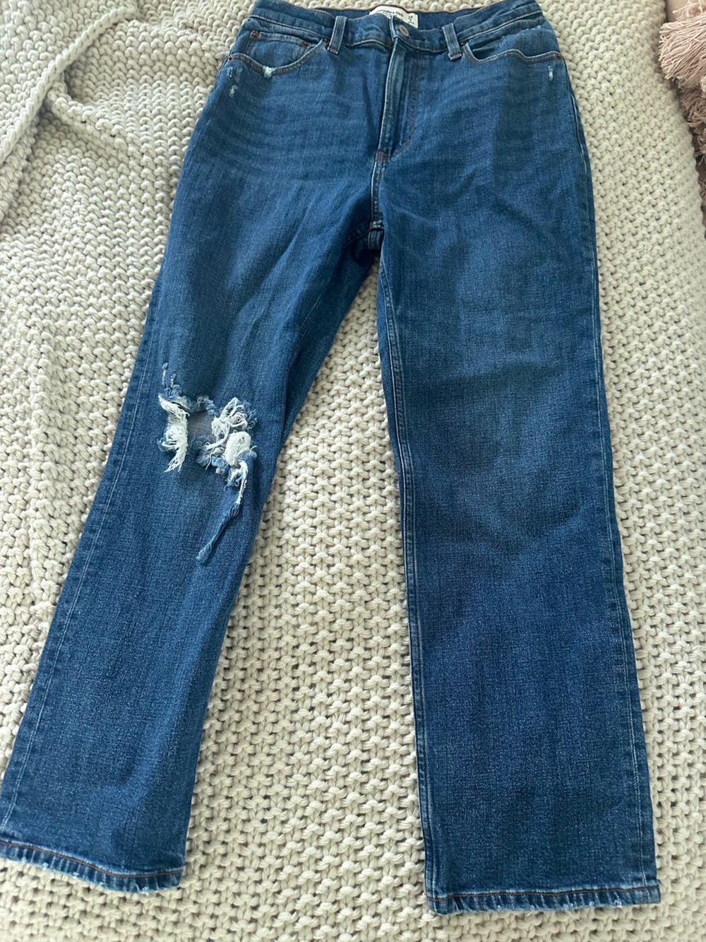 Abercrombie and fitch the ankle straight ultra high rise women’s jeans